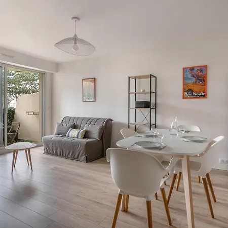 Апартаменты Coquet A 300 M Du Port Du Pouliguen *