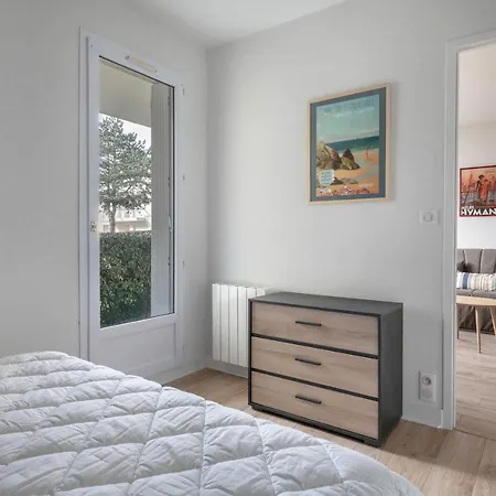 Апартаменты Coquet A 300 M Du Port Du Pouliguen Ле-Пулиген